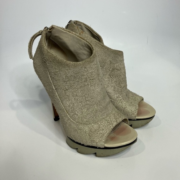 Camilla Scovgaard tan suede leather platform stiletto Heels size 35.5 - Picture 2 of 8